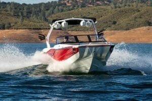 Supreme ZS232 strength through rough water